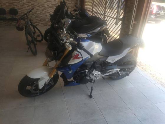 BMW F 900 R SPORT PLUS 